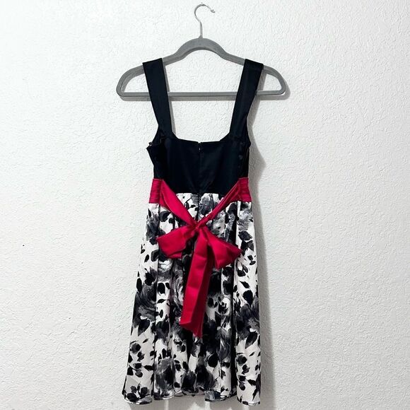 City Triangles dress size 7 - Picture 2 of 16